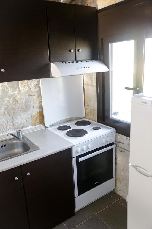 Gioulis Apartments & Studios Nea Plagia Exterior photo
